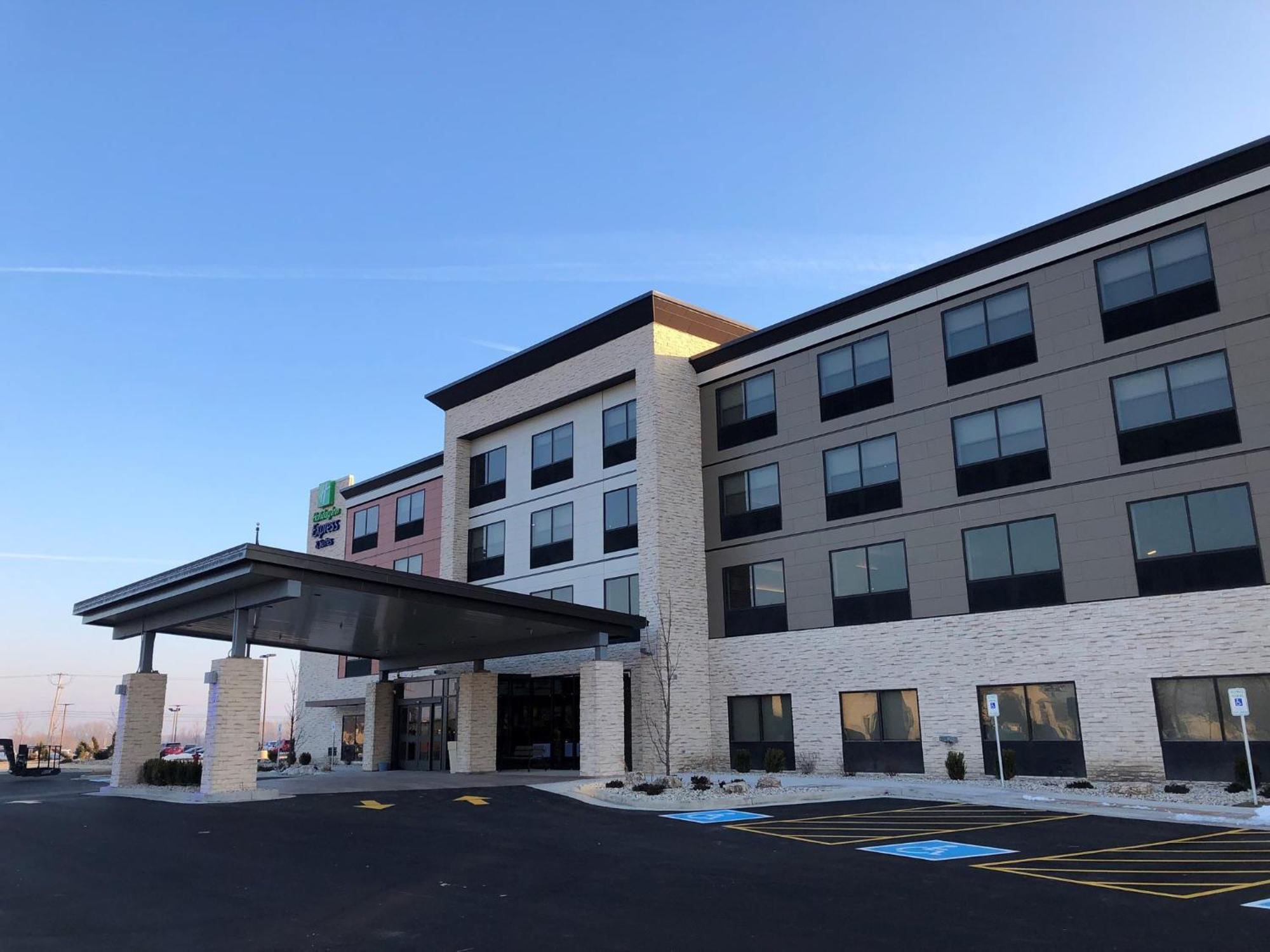Holiday Inn Express & Suites Racine By Ihg Esterno foto